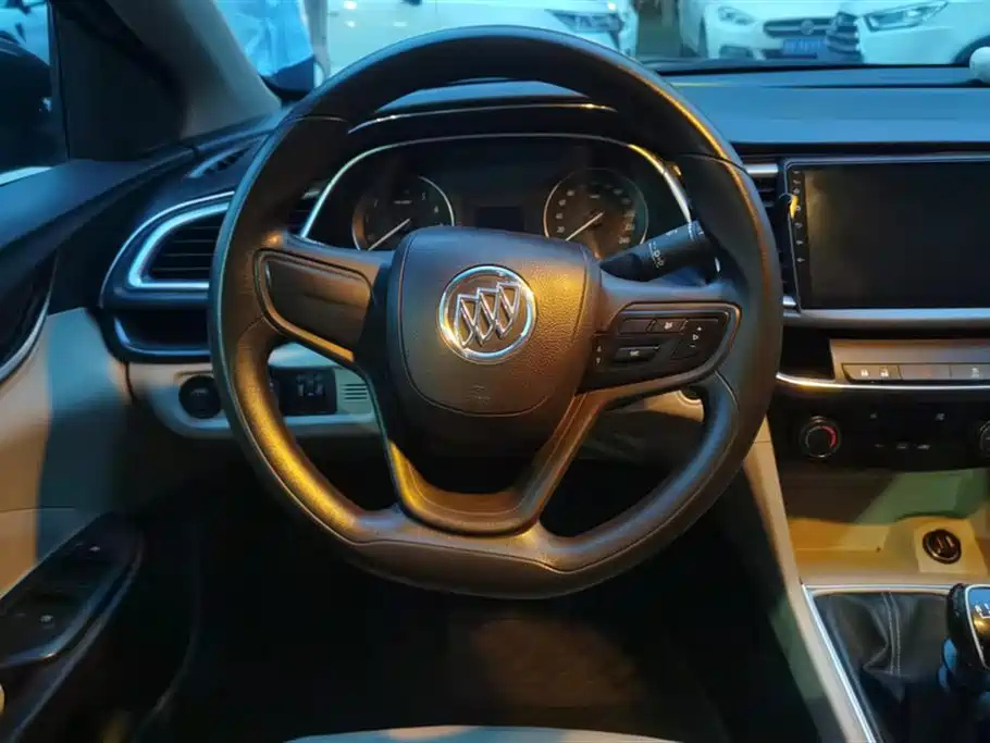 BUICK EXCELLE 2015