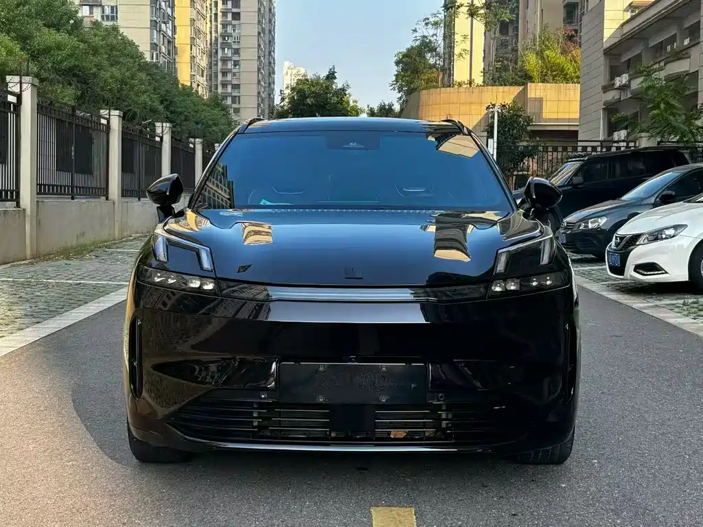 LYNK&CO 08 NEW ENERGY 2024