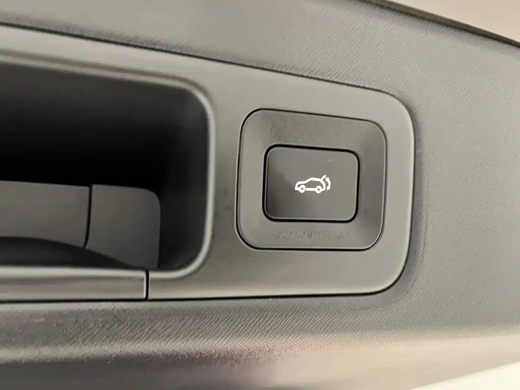 TRUMPCHI M8 2023