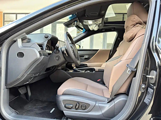LEXUS ES  2022 YEAR 300H EXCELLENCE 2022