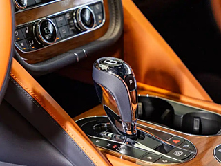 BENTLEY BENTAYGA  2024 YEAR 4.0T V8  EDITION 2024