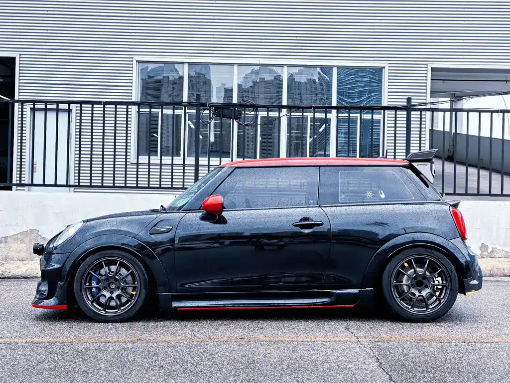 MINI JCW 2018
