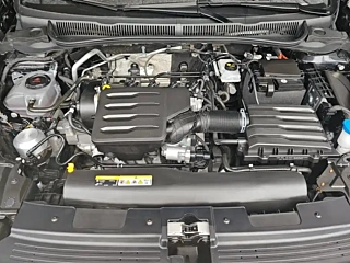 VOLKSWAGEN LAVIDA  2023 YEAR  SHARP 1.5L MANUAL  EDITION 2023