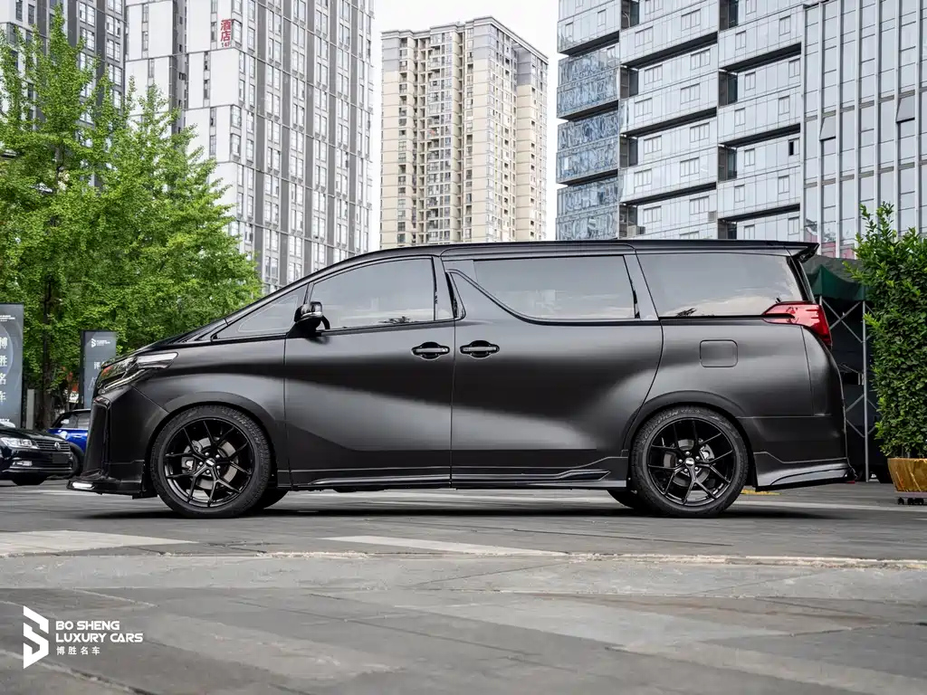 TOYOTA ALPHARD 2018