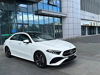 MERCEDES BENZ A-CLASS  2025