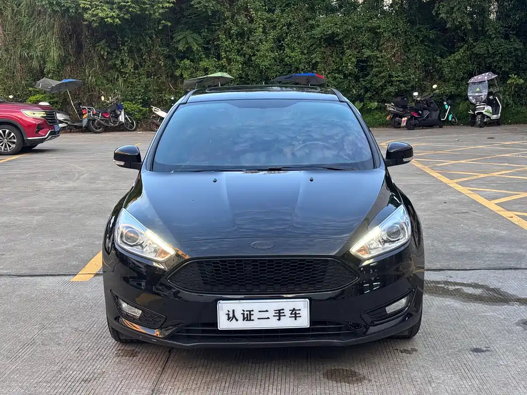 FORD FOCUS 2017