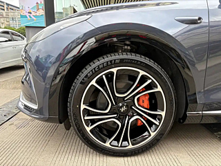 IM LS7 2023 YEAR 100KWH PRO 4WD EDITION 2023