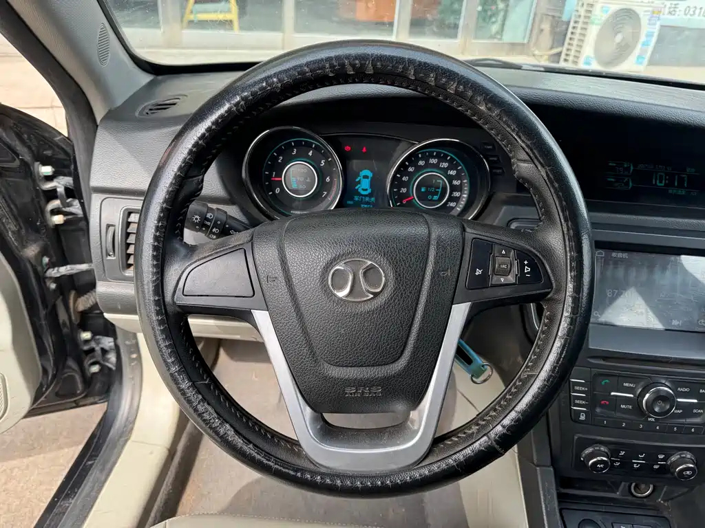 BAIC SENOVA D50 2015