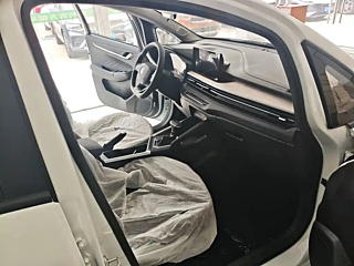 LIVAN X3 PRO 2024 YEAR 1.5L CVT 2024
