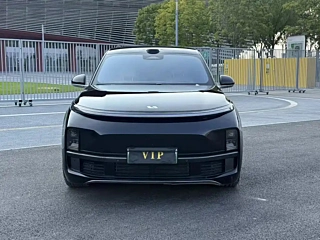 Заказать LI AUTO L8