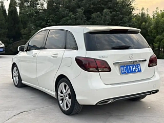 MERCEDES BENZ B-CLASS  2019 YEAR B 200 DYNAMIC 2019