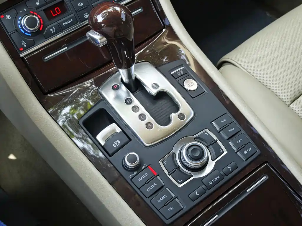 AUDI A8 2008