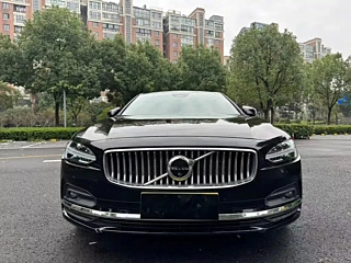 Заказать VOLVO S90