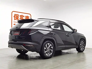 HYUNDAI TUCSON 2023