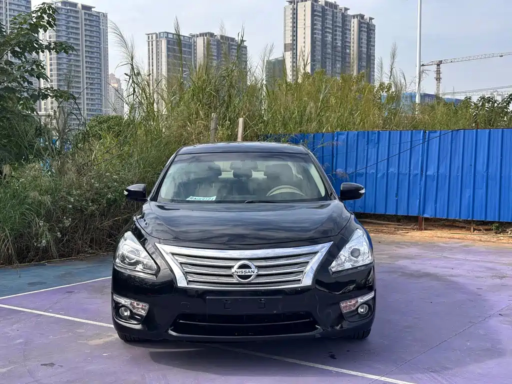 NISSAN TEANA 2014