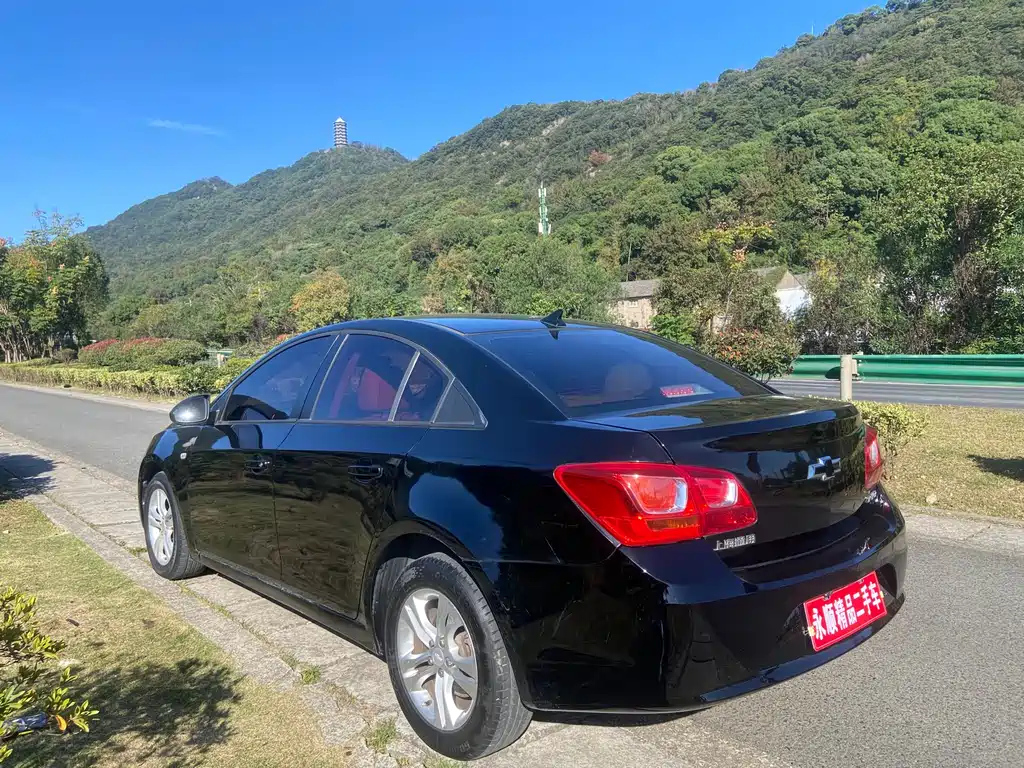 CHEVROLET CRUZE 2016