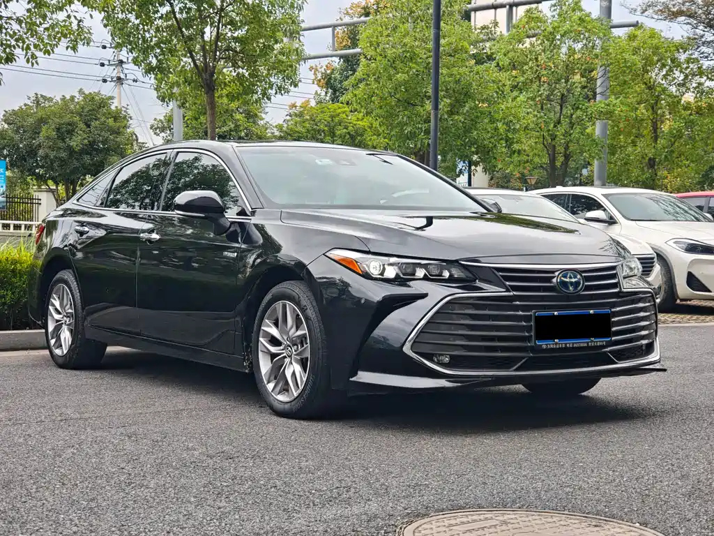 TOYOTA AVALON 2022