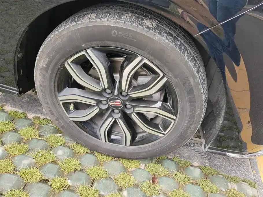 HONGQI HQ9 2023
