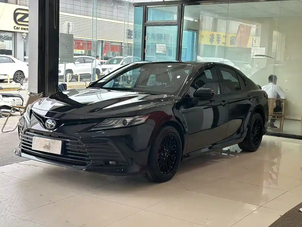 TOYOTA CAMRY 2021