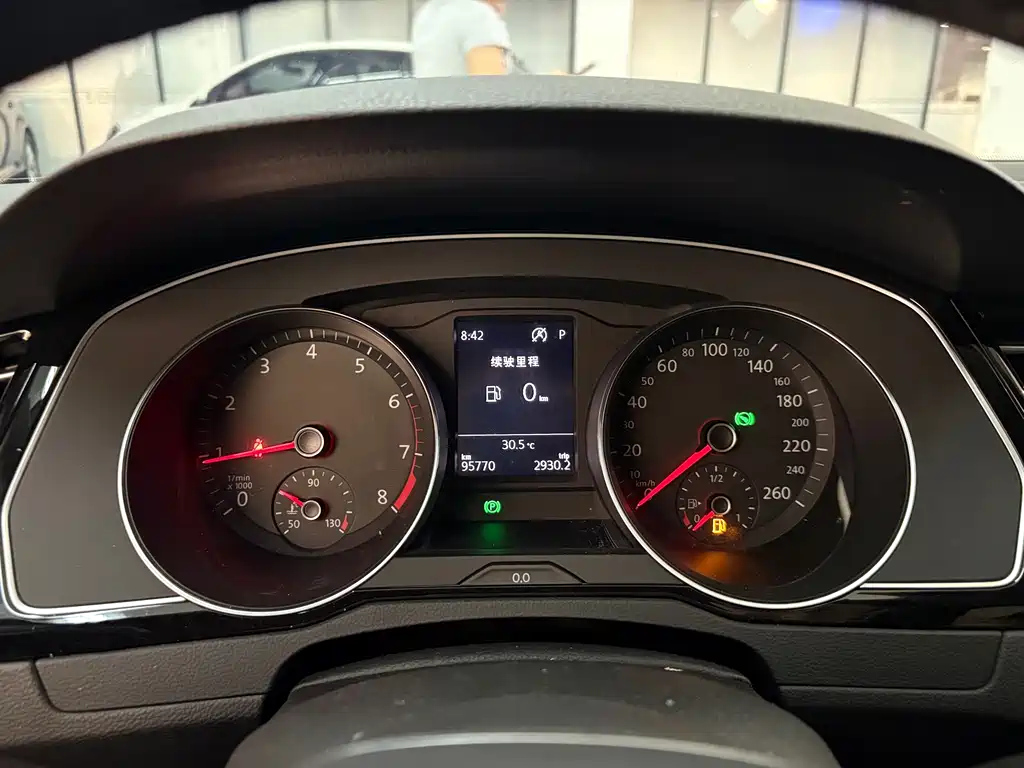 VOLKSWAGEN MAGOTAN 2021