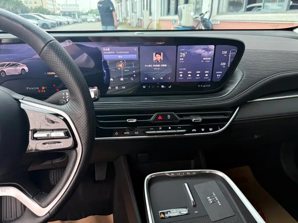 BUICK LACROSSE 2025