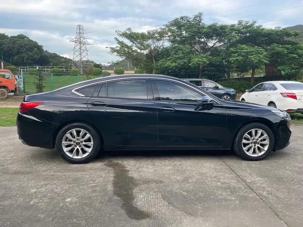HONGQI H5 2020