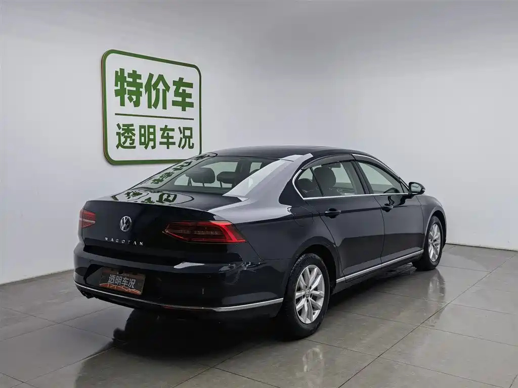 VOLKSWAGEN MAGOTAN 2018