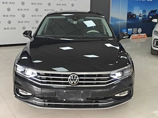 VOLKSWAGEN MAGOTAN 2022