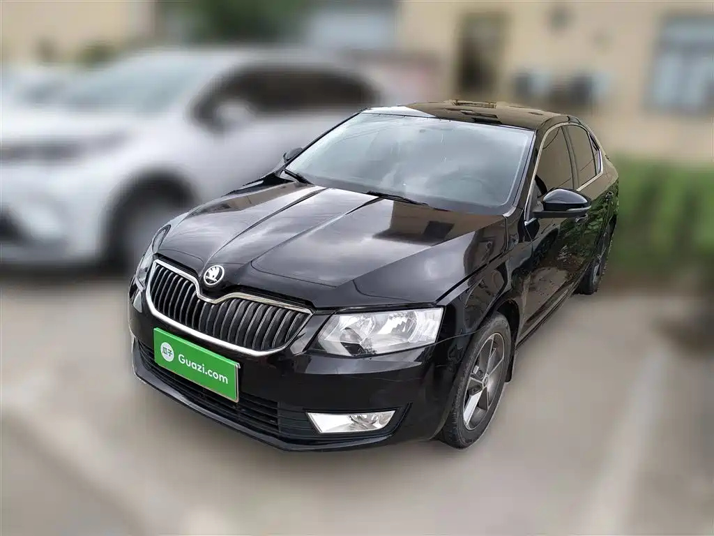 SKODA OCTAVIA 2016