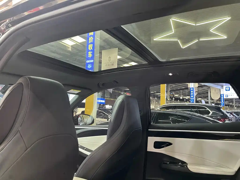 GEELY GALAXY GALAXY L7 2023