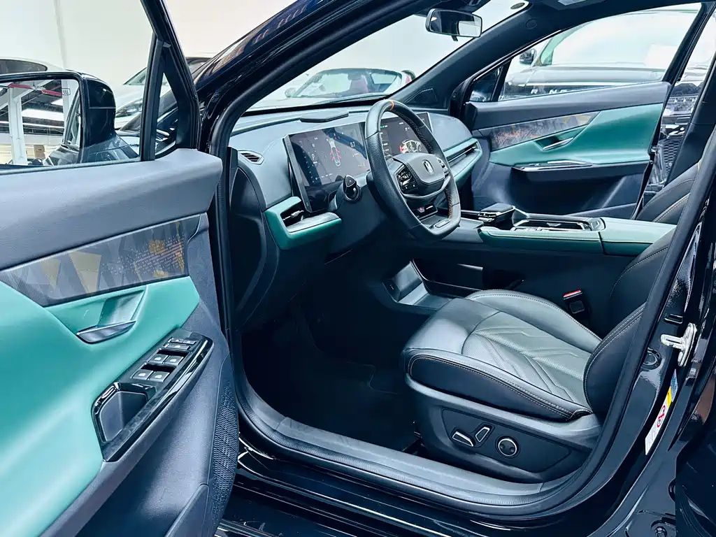 CHANGAN UNI-T 2023