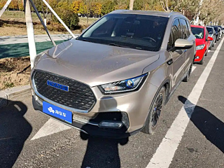 Заказать TRAUM S70