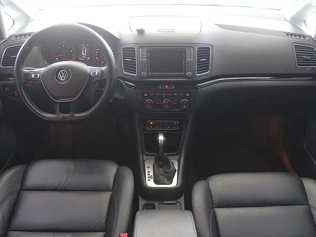 VOLKSWAGEN SHARAN 2016