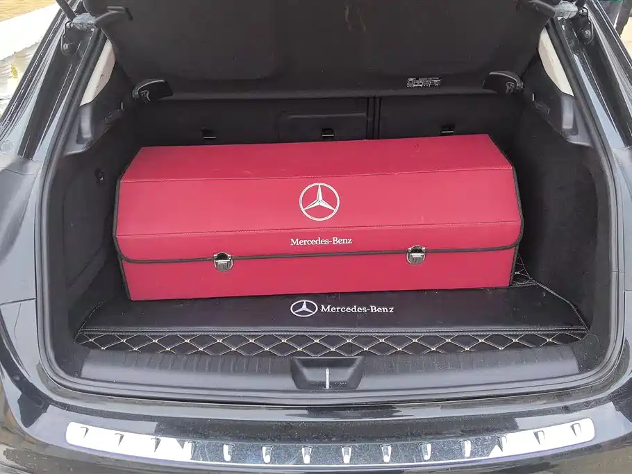 MERCEDES BENZ GLA 2018