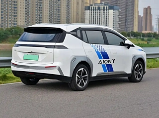 Заказать AION Y