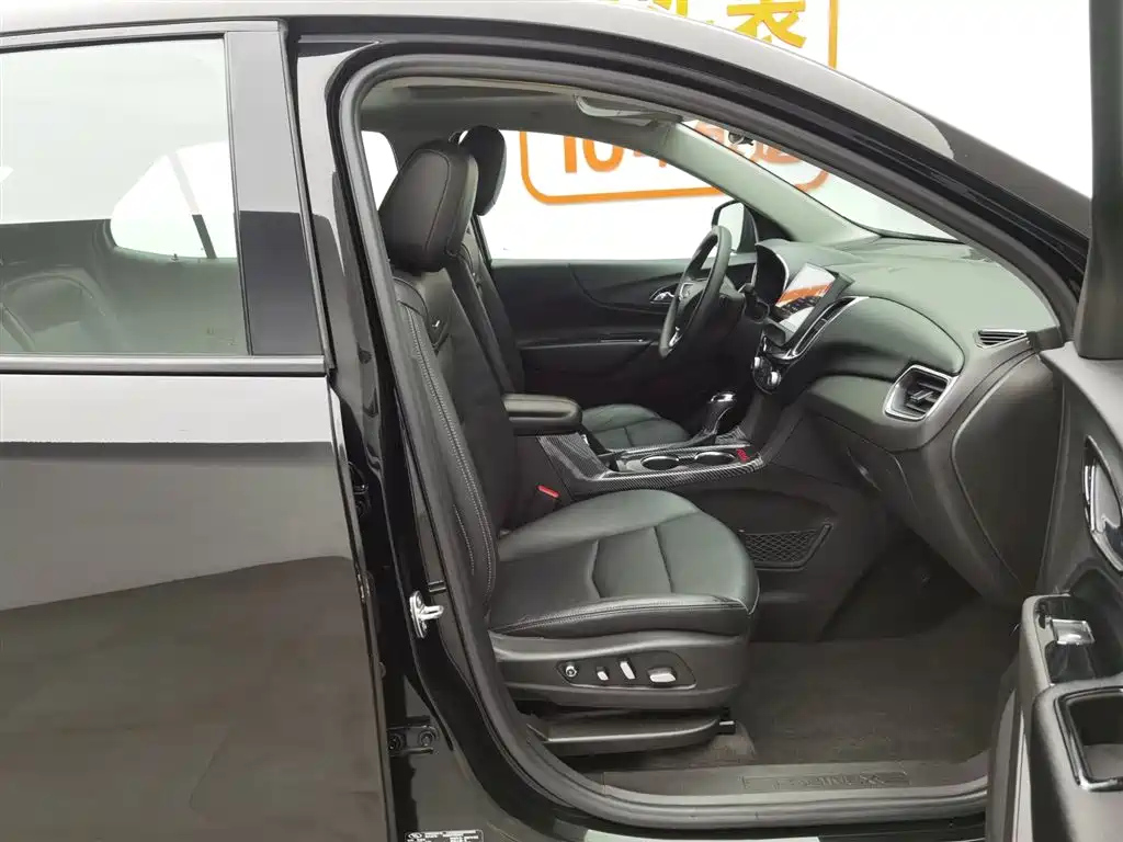 CHEVROLET EXPLORER 2018