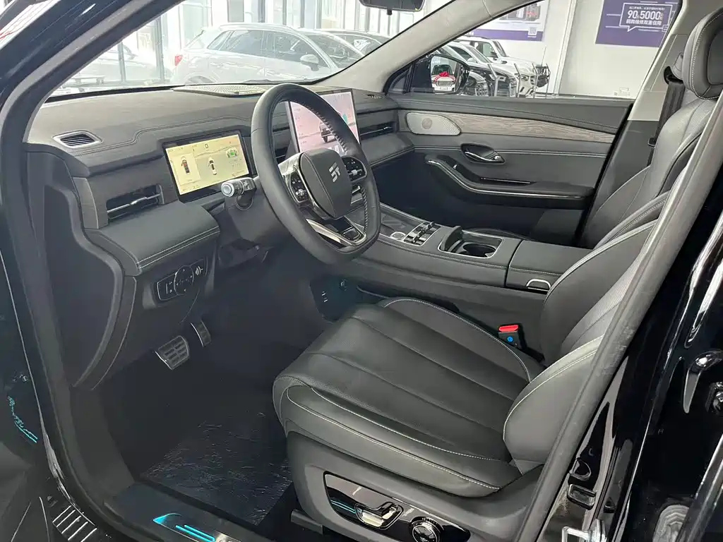 JETOUR SHANHAI L9 2025