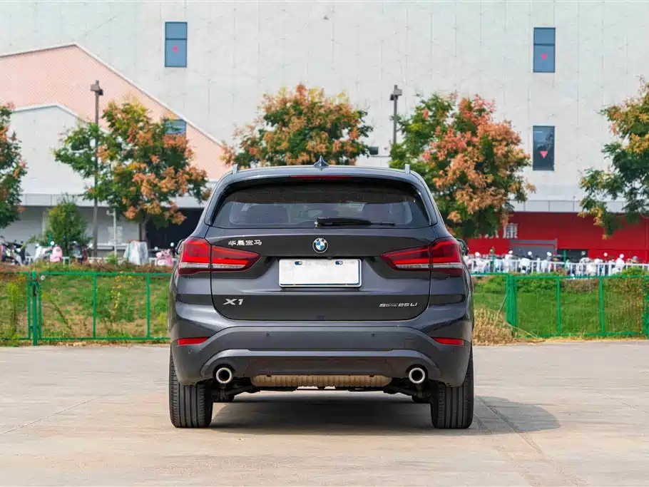 BMW X1 2021