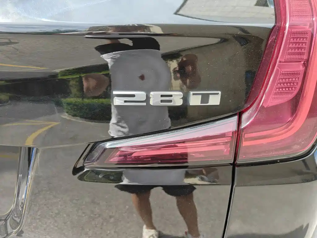 CADILLAC XT4 2018