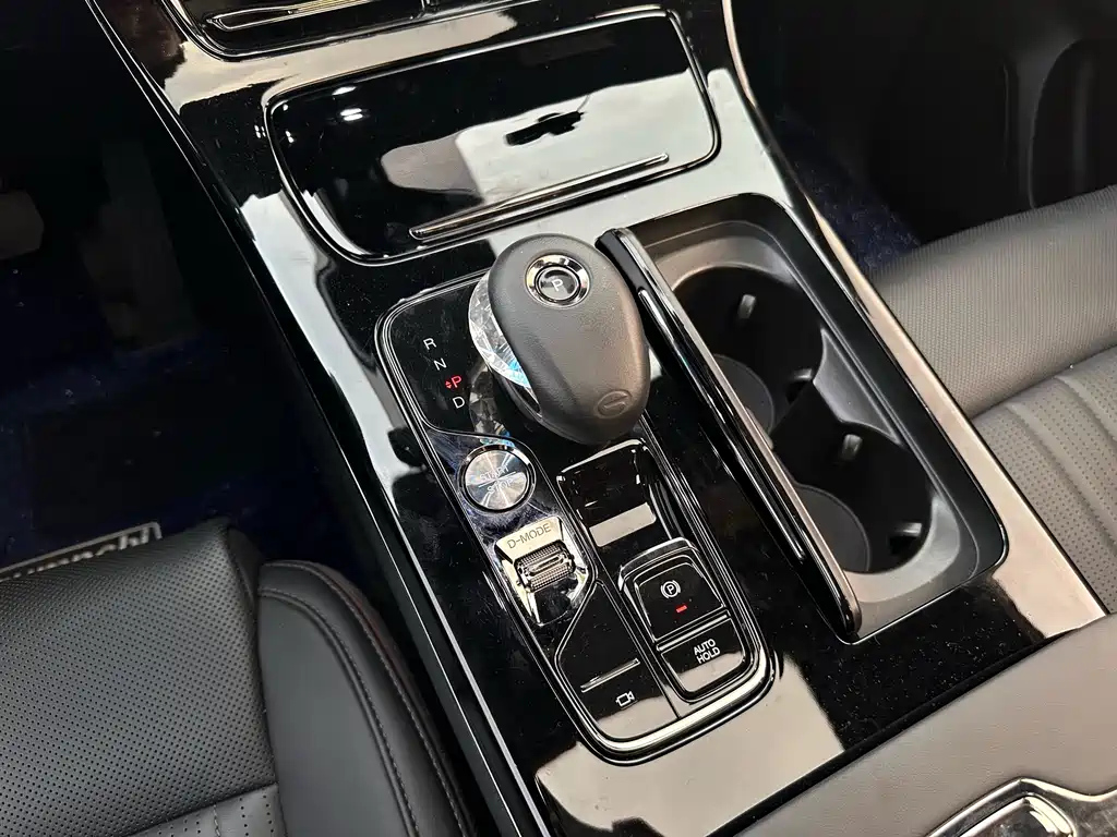 TRUMPCHI M8 2023
