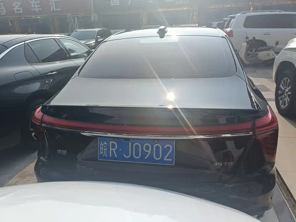 HONGQI H5 2023