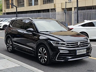 VOLKSWAGEN TIGUAN L 2022
