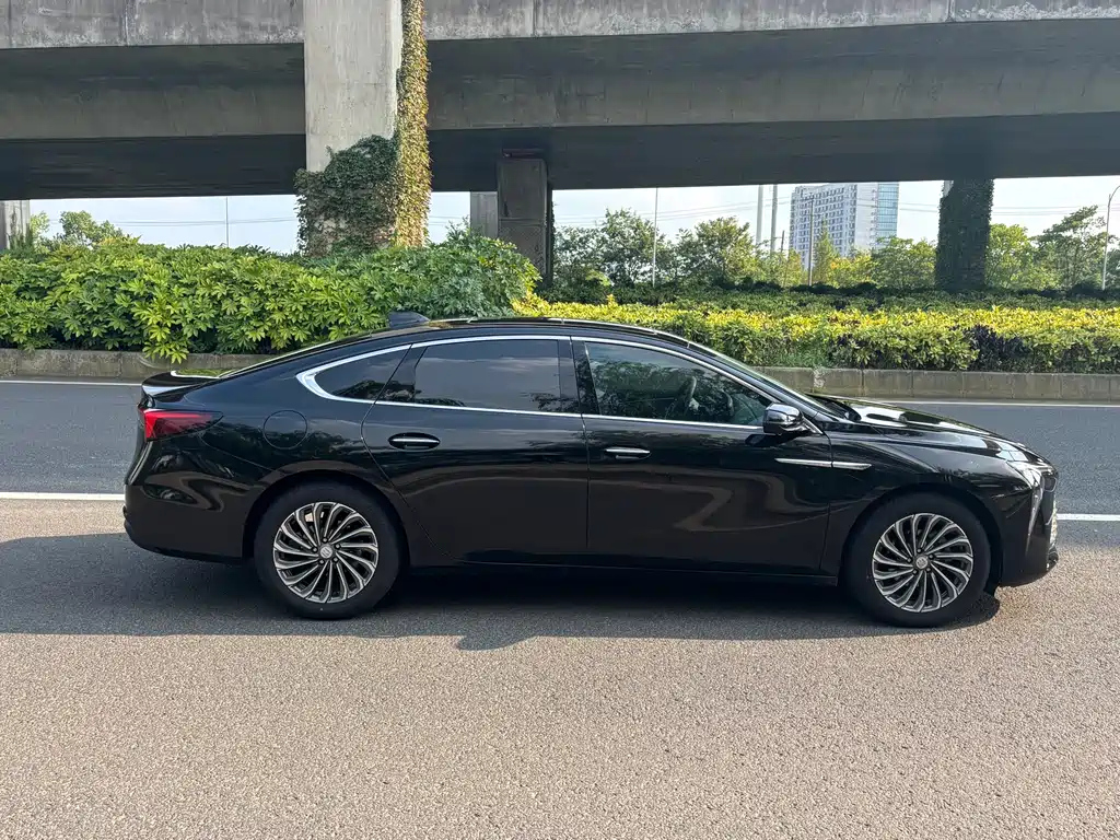 BUICK LACROSSE 2024