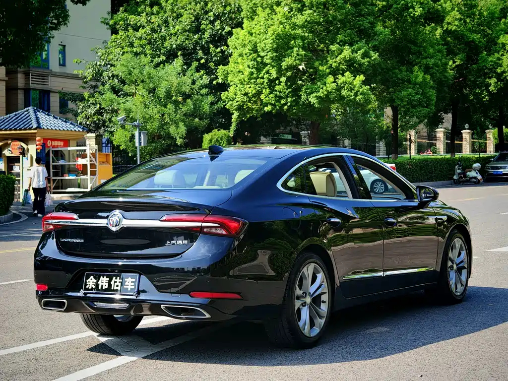 BUICK LACROSSE 2021