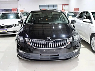 SKODA OCTAVIA 2019