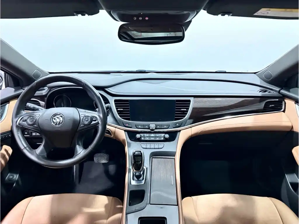 BUICK LACROSSE 2017