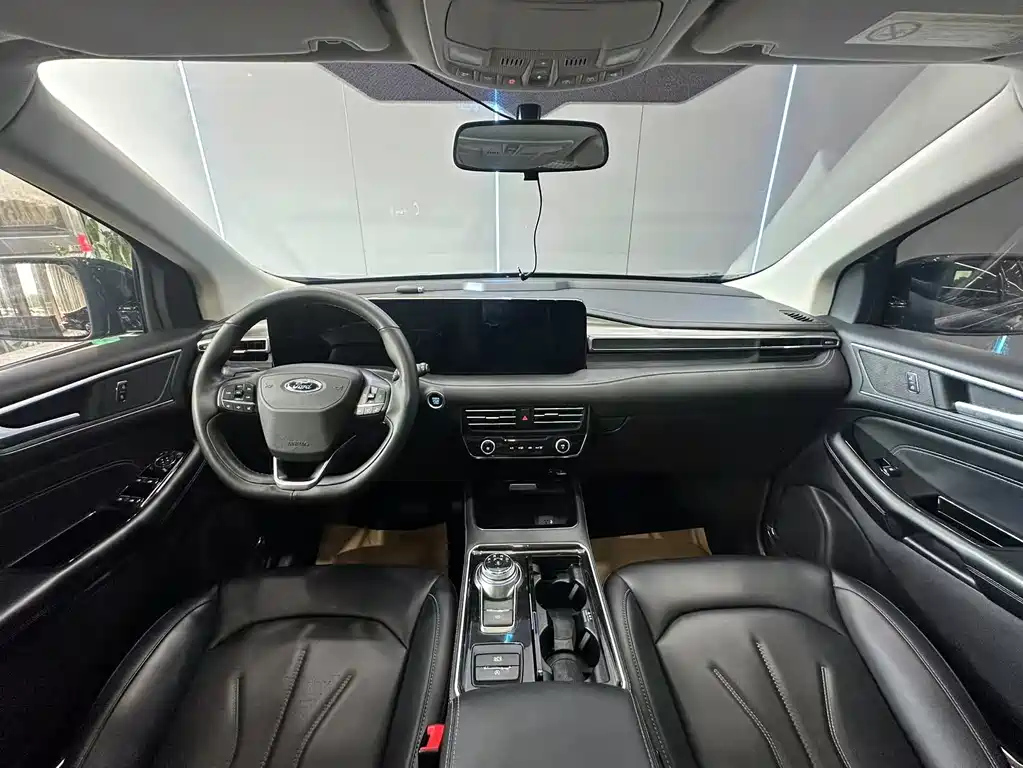 FORD EDGE 2021