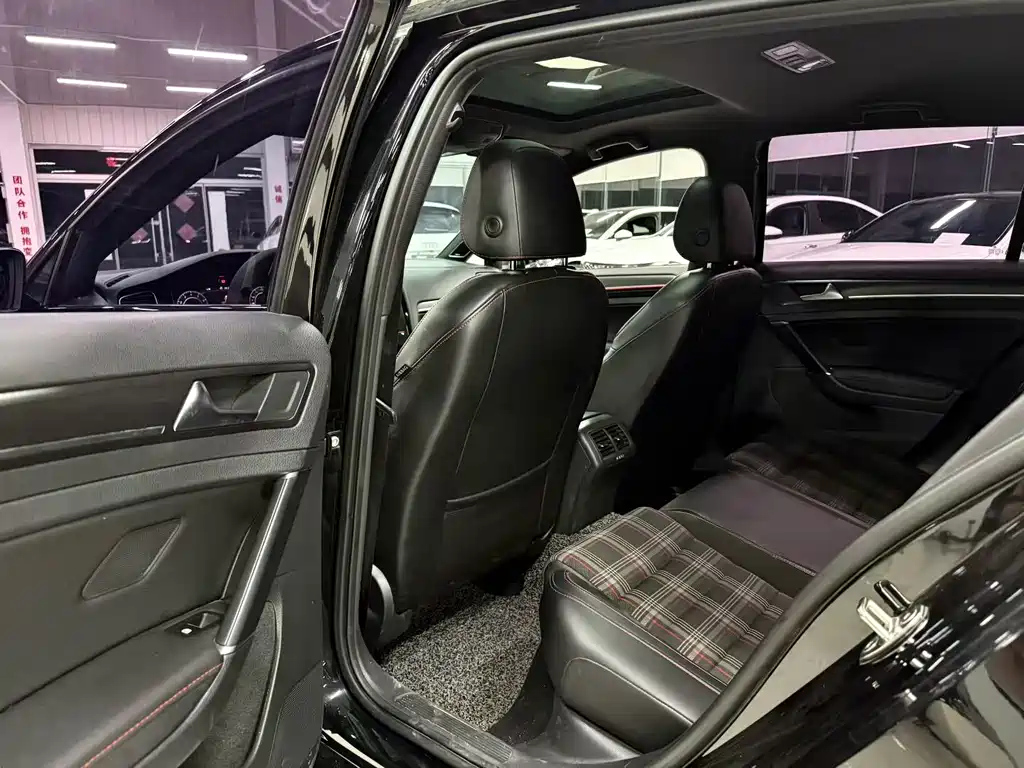 car slider