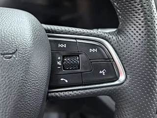 HONGQI HS5 2022 YEAR 2.0T SMART LINK EDITION 2022