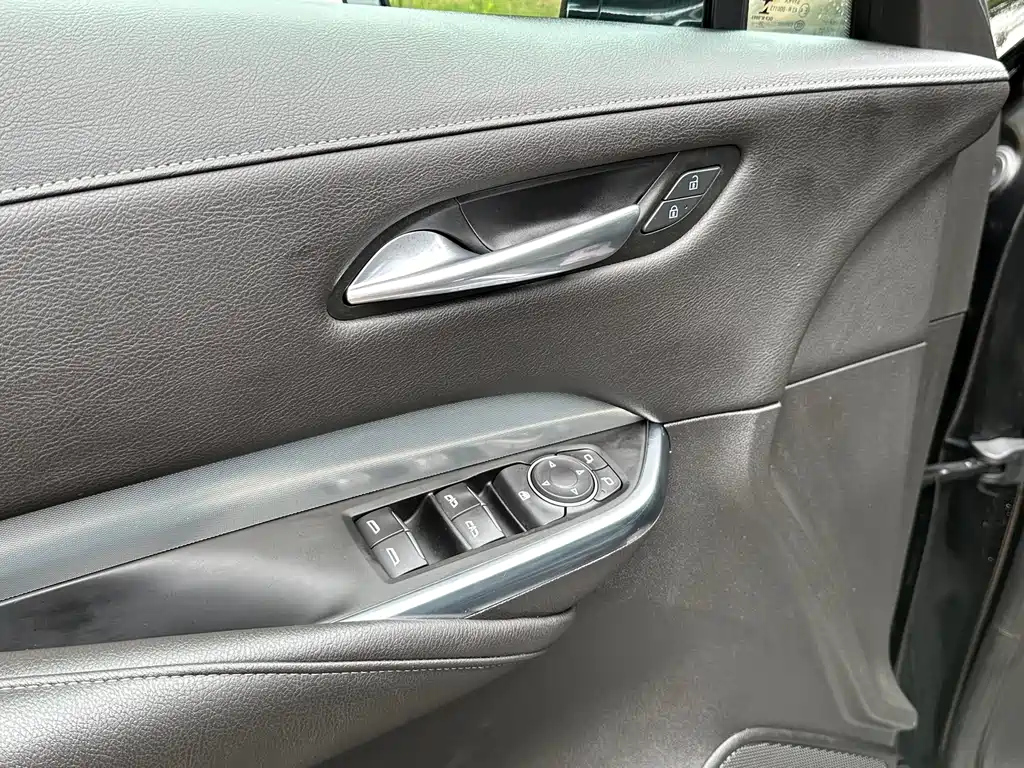 CADILLAC XT4 2021